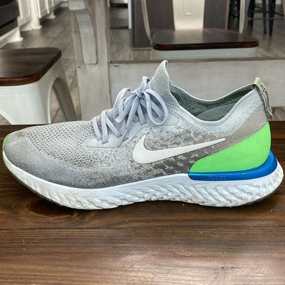 Nike Epic React Flyknit Running Shoes Mens Size 12 Gray Green Blue - Picture 8 of 12